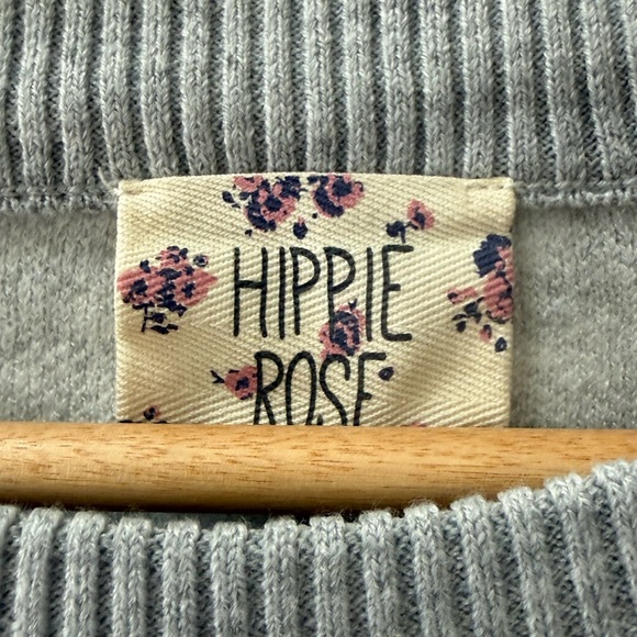 NWT Hippie Rose Gray White Good Vibes Sweater! Medium! NEW! - Picture 3 of 9